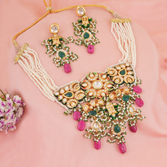 Gold Plated Ethnic Choker Set With Earrings