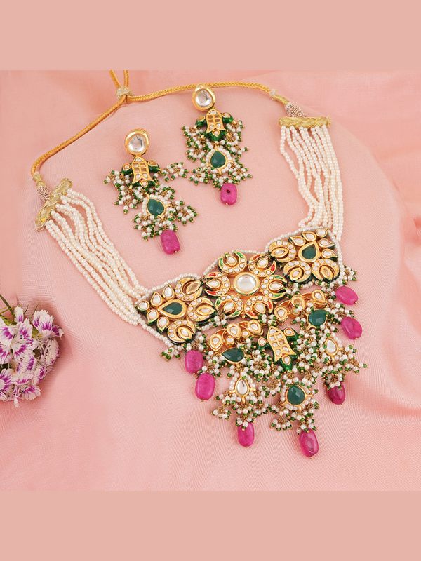Gold Plated Ethnic Choker Set With Earrings