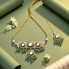 Bridal Green Choker with Mangtika Set