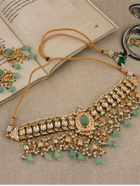 Gold Finish Kundan Polki Choker Necklace Set