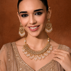 JASHAN-E-KUNDAN CHOKAR SET WITH EARRINGS