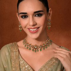 ADVIKA GREEN NECKLACE SET WITH EARRINGS