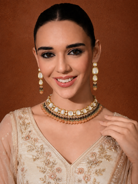 Gold Finish Choker Necklace Set With Kundans