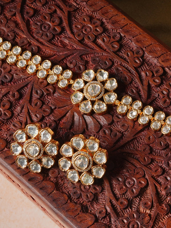 ROSHNI KUNDAN CHOKAR SET WITH EARRINGS