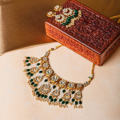 NOOR-E-RAANI NECKLACE WITH EARRINGS