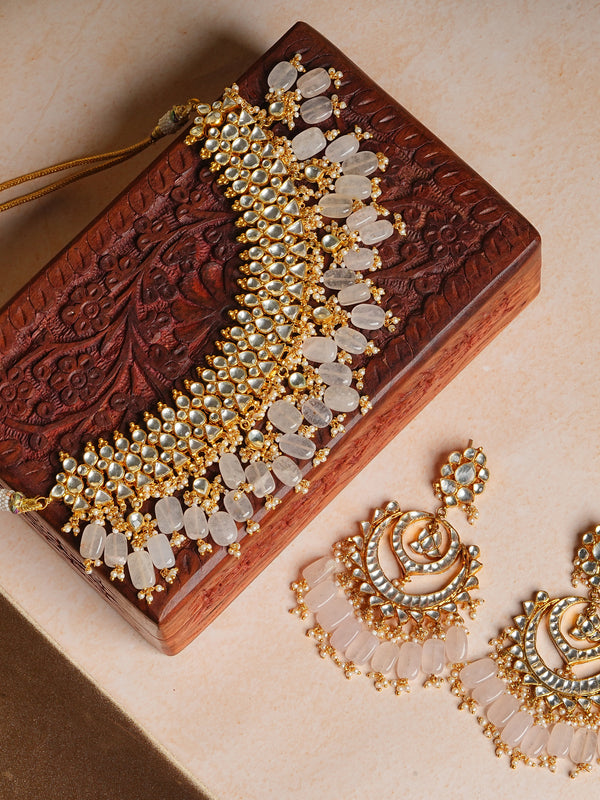 JASHAN-E-KUNDAN CHOKAR SET WITH EARRINGS