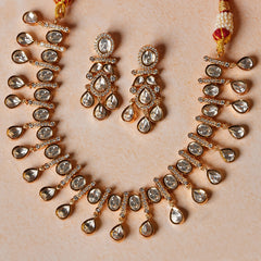SHAAN-E-KUNDAN HAAR WITH EARRINGS