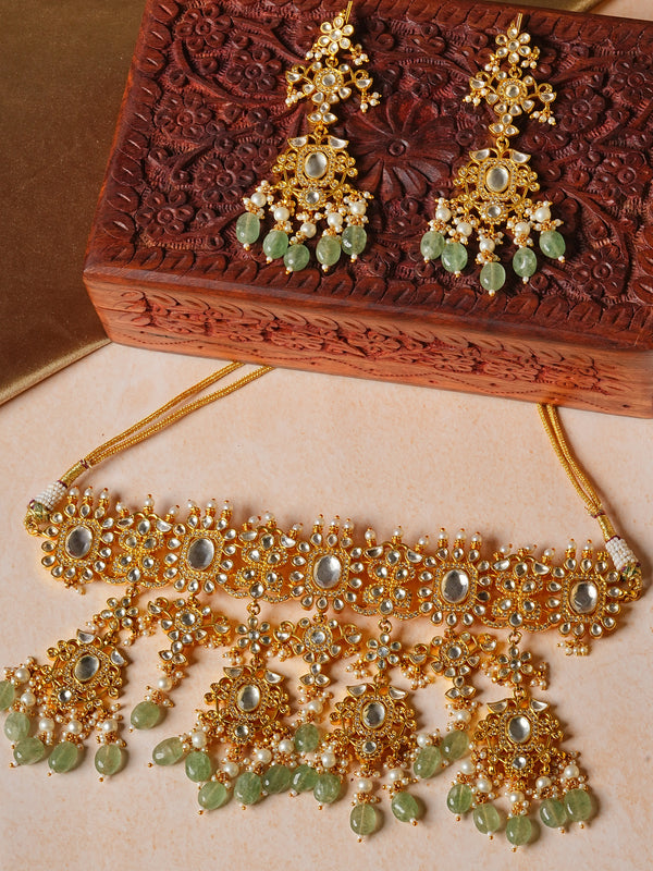 RAJRANI KALIGHAR CHOKAR SET WITH EARRINGS