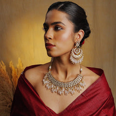 JASHAN-E-KUNDAN CHOKAR SET WITH EARRINGS