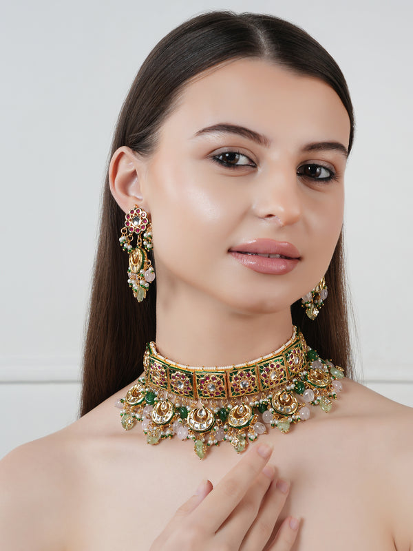 GOLD PLATED MULTI-COLOR ETHNIC CHOKAR SET WITH EARRINGS