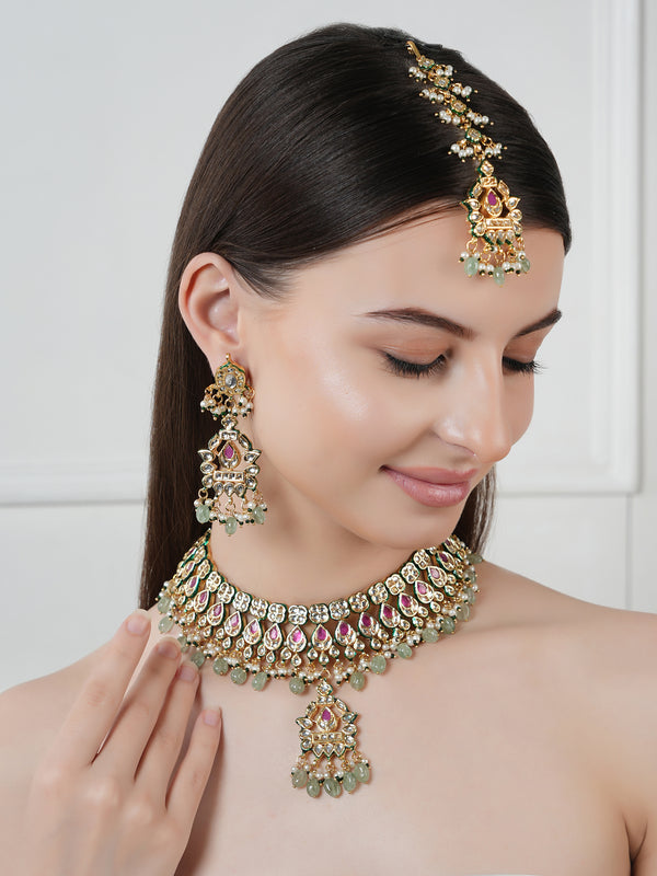 GOLD PLATED GREEN STONE NECKLACE SET WITH EARINGS & MANG TIKKA