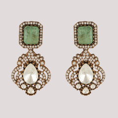 GOLD PLATED KUNDAN & GREEN EMERALD STUDDED CHOKAR WITH EARRINGS