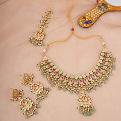 GOLD PLATED GREEN STONE NECKLACE SET WITH EARINGS & MANG TIKKA