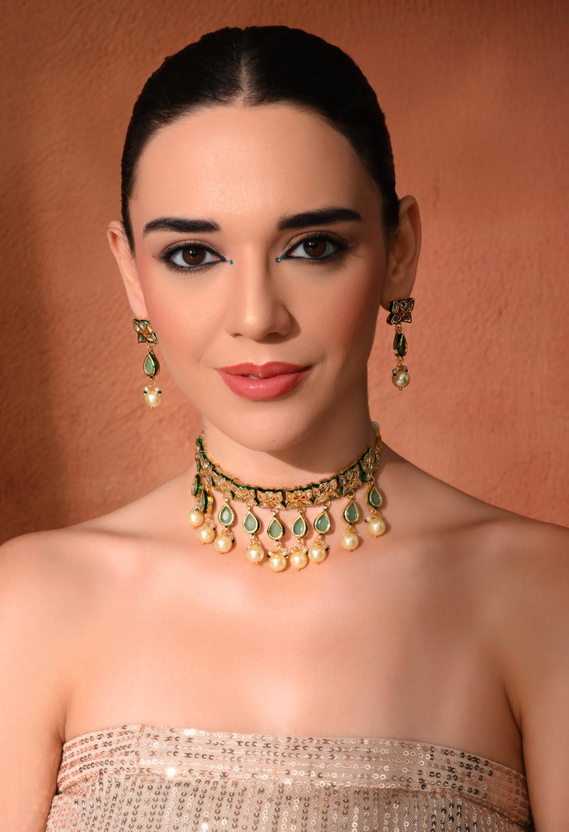 Green Traditional Gold Choker Set