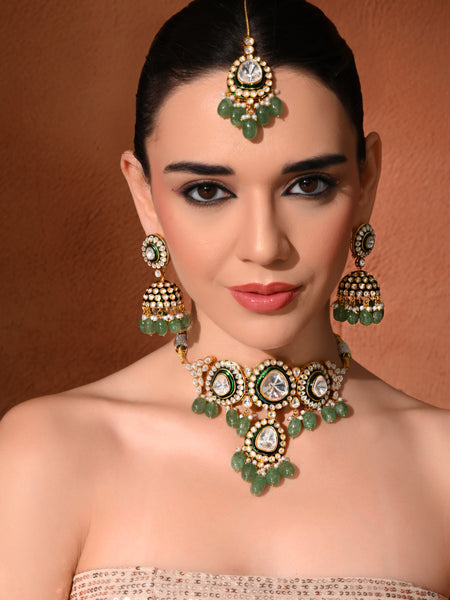 Bridal Green Choker with Mangtika Set