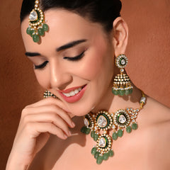 Bridal Green Choker with Mangtika Set