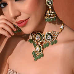 Bridal Green Choker with Mangtika Set