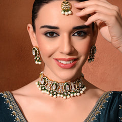 Green Bridal Choker Set with Mangtika