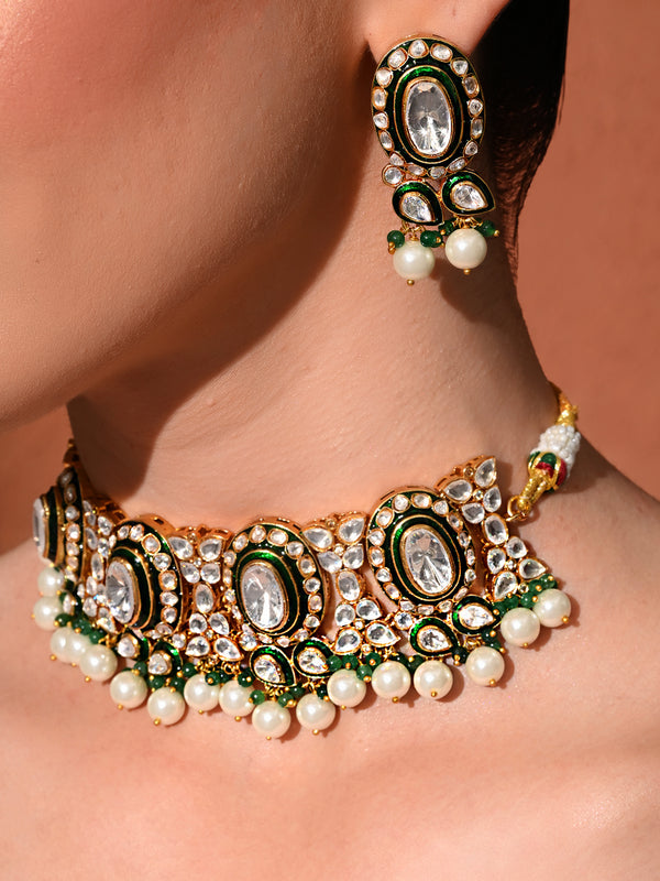 Green Bridal Choker Set with Mangtika