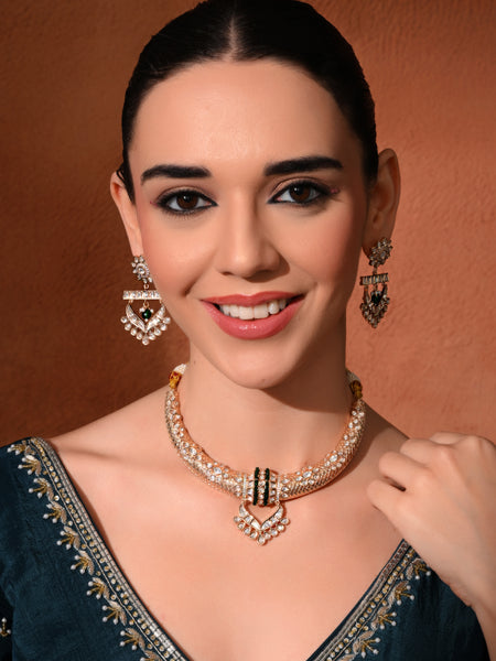 Green Hasli Style Necklace Set