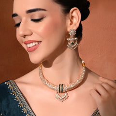 Green Hasli Style Necklace Set