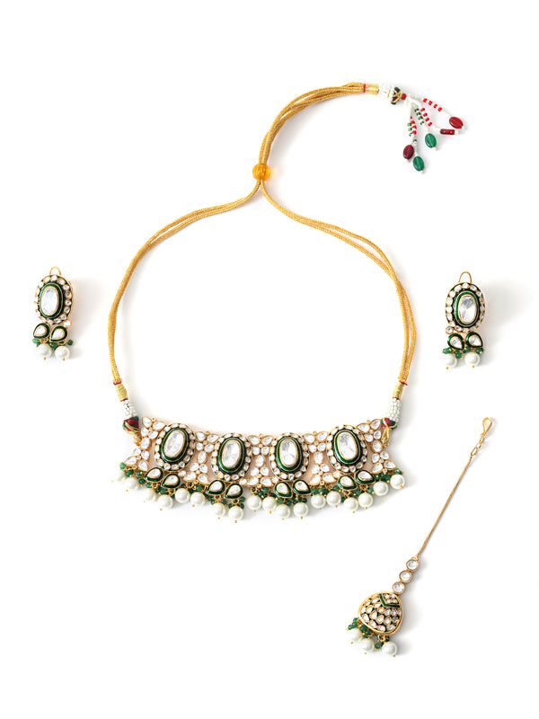 Green Bridal Choker Set with Mangtika