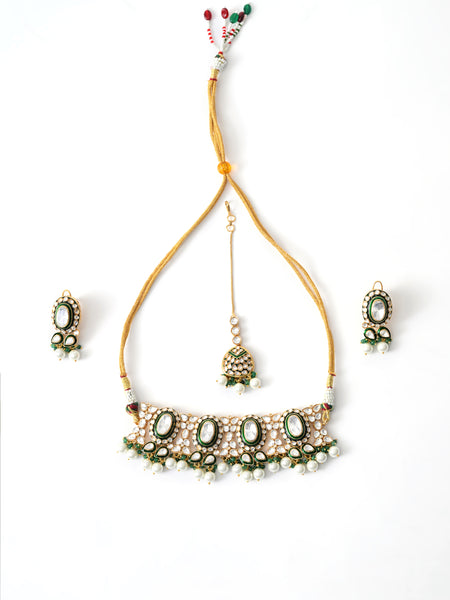 Green Bridal Choker Set with Mangtika