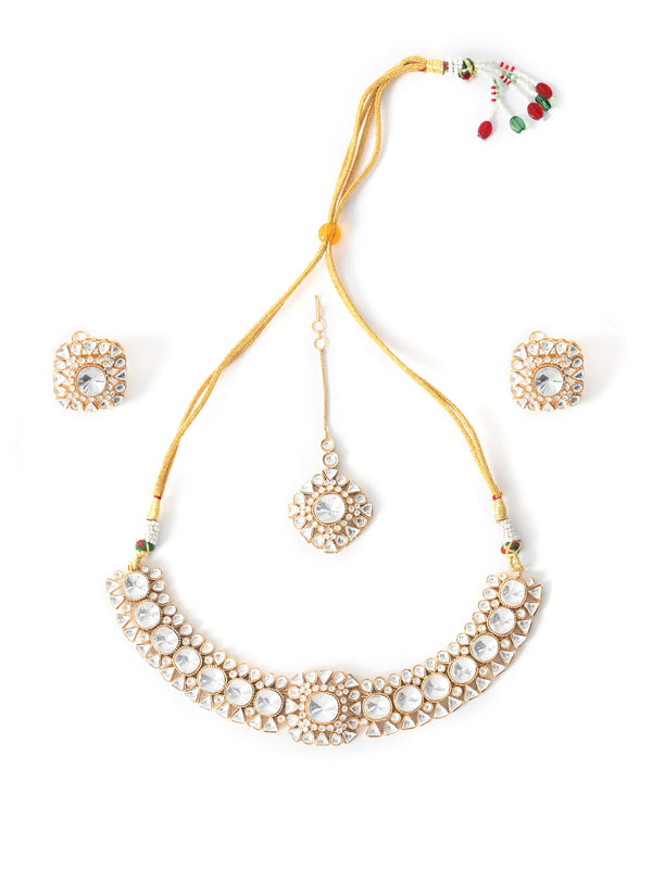 Colourless Choker Set with Mangtika (4 Pc)