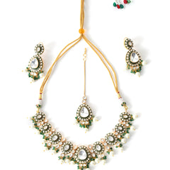Green Necklace Set with Mangtika